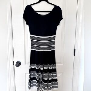 Short sleeved dress, comfy material